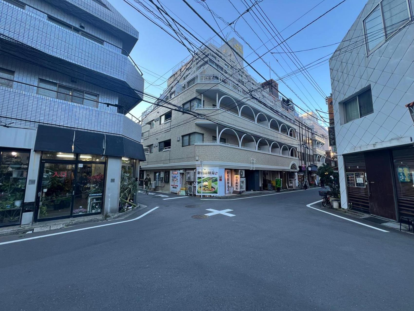 X43新宿中心 超级商圈 交通枢纽 新宿车站8分钟 最大4人 Shinjuku Center 8 Mins To St Max 4p 直达新宿 涉谷 表参道 品川 池袋 上野 代代木 银座 原宿 Präfektur Tokio